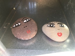 Pretty painted rocks in El Ganso shop